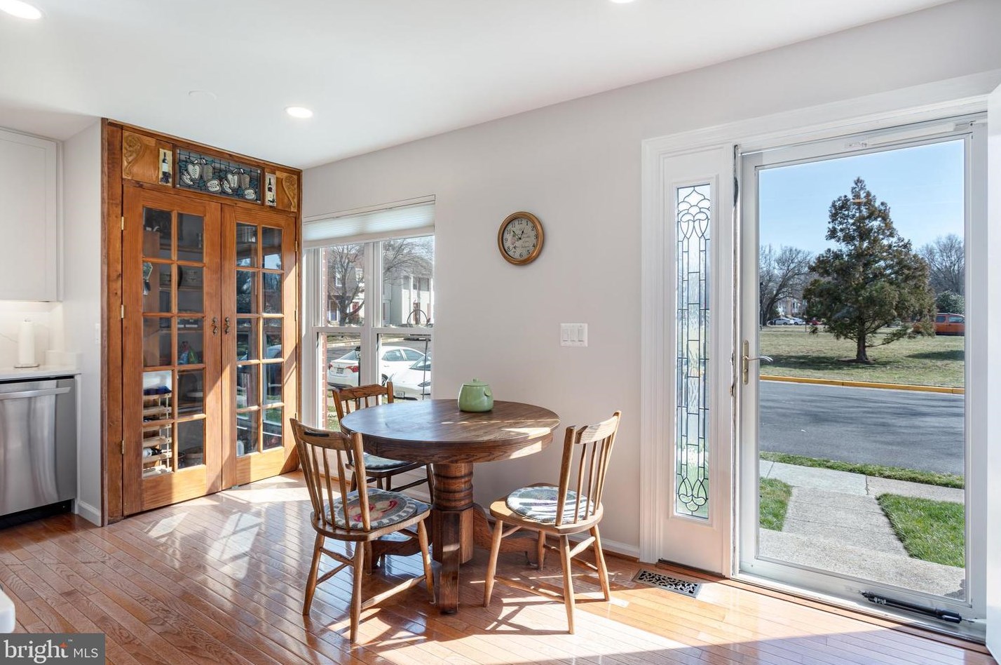13418 Whaley Ct, Herndon, VA 20171