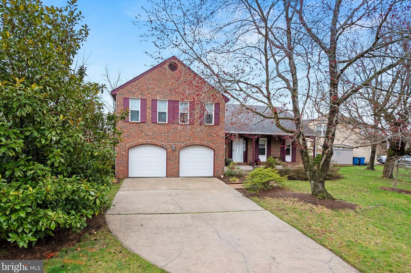 5815 Pamela Dr, Centreville, VA 20120-1417