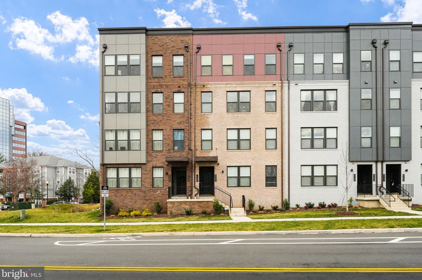 4150 Legato Rd, Fairfax, VA 22033-4010
