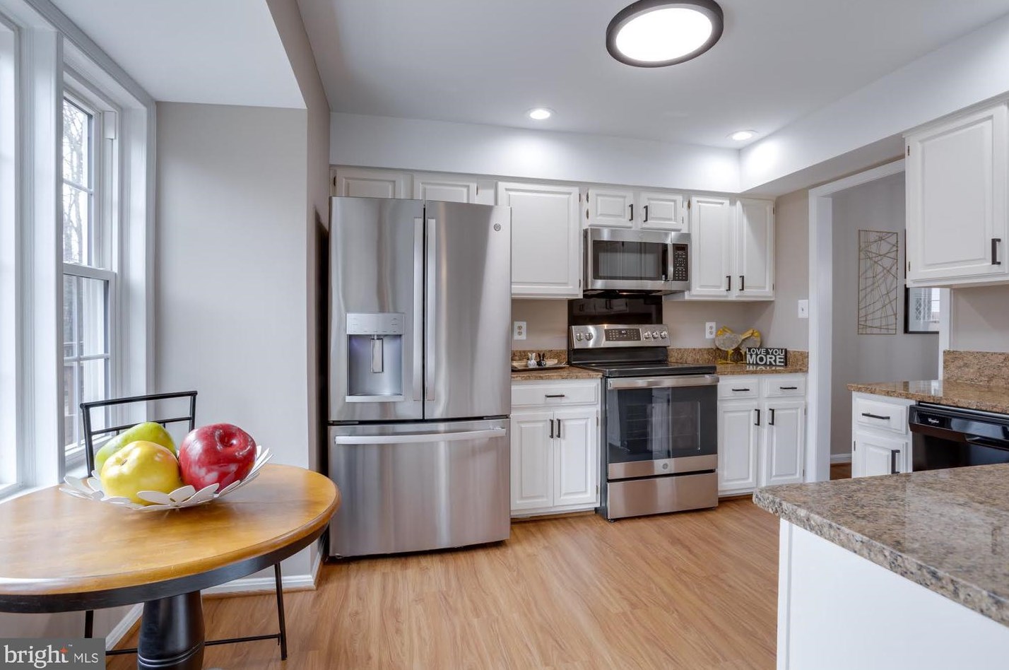 9413 William Kirk Ln, Springfield, VA 22015-4252