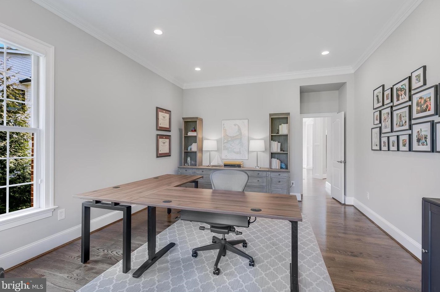 7030 Elizabeth Dr, Mc Lean VA  22101-2623 exterior