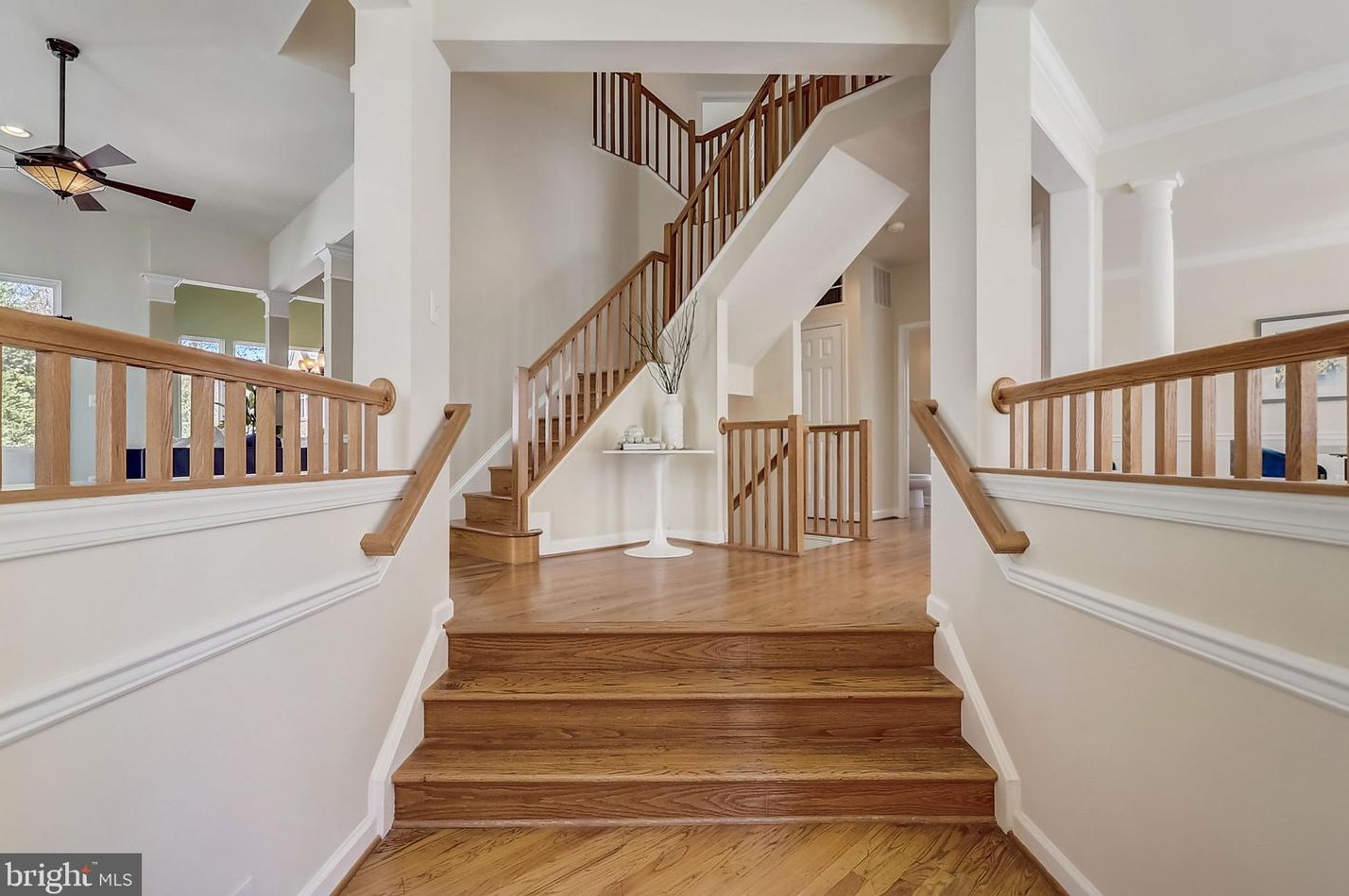 9124 Briarwood Farms Ct, Fairfax, VA 22031-1346