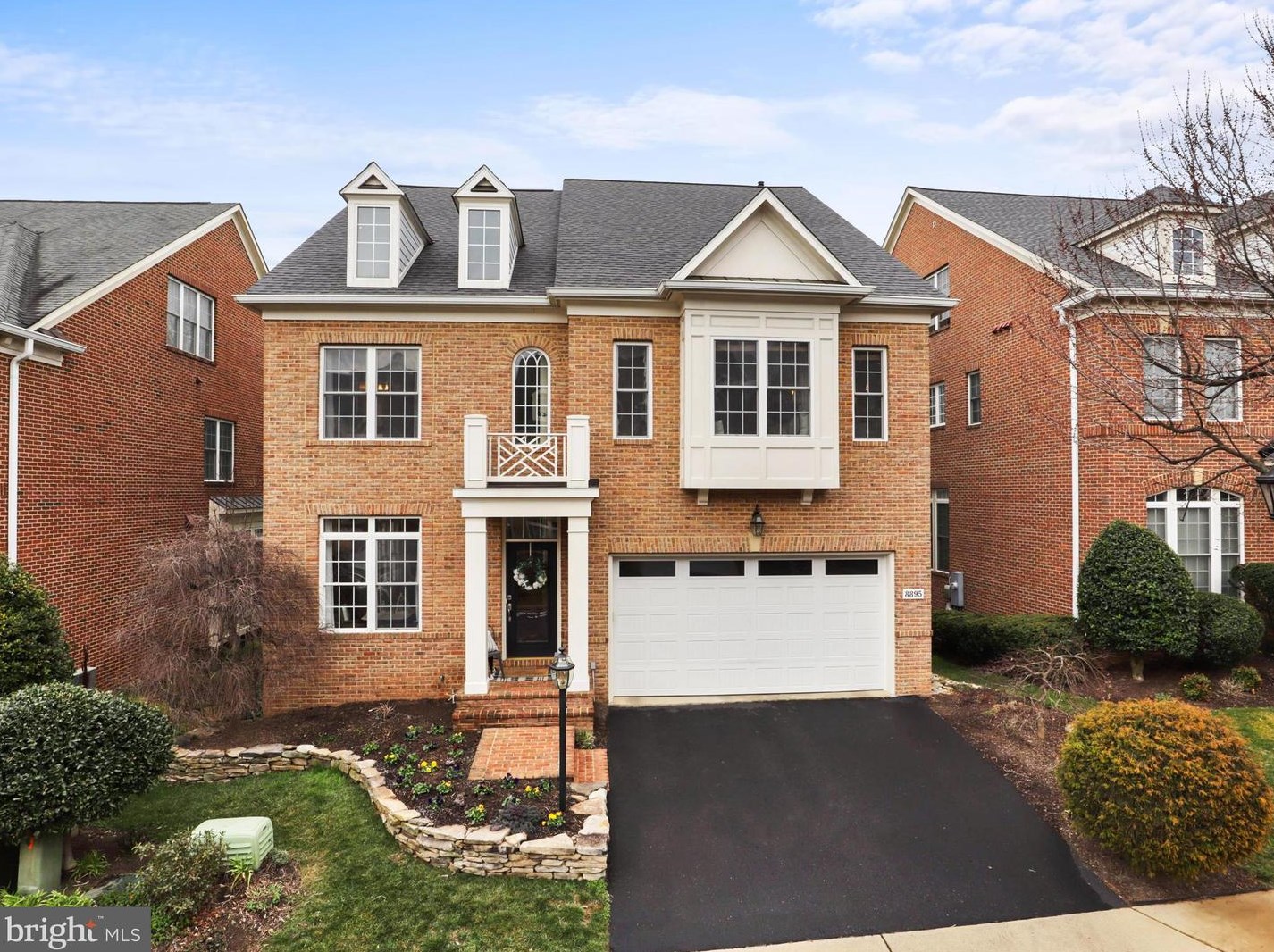 8895 Olive Mae Cir, Fairfax VA  22031-1479 exterior
