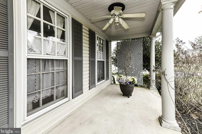14709 Muddy Creek Ct, Centreville, VA 20120