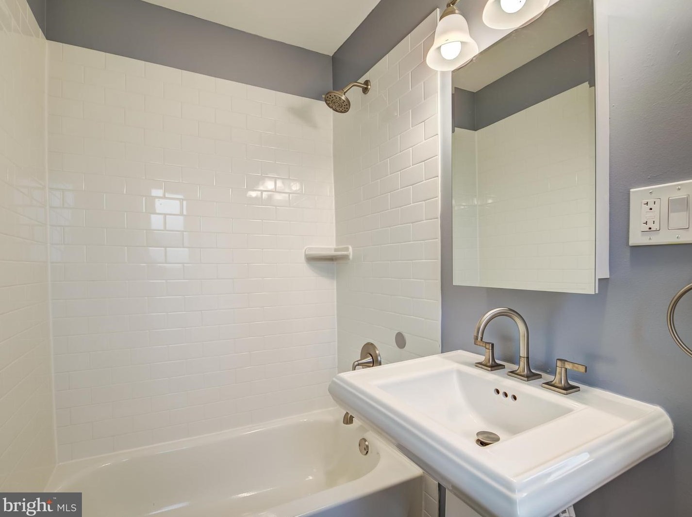 8007 Martha Washington St, Alexandria VA  22309-1350 exterior