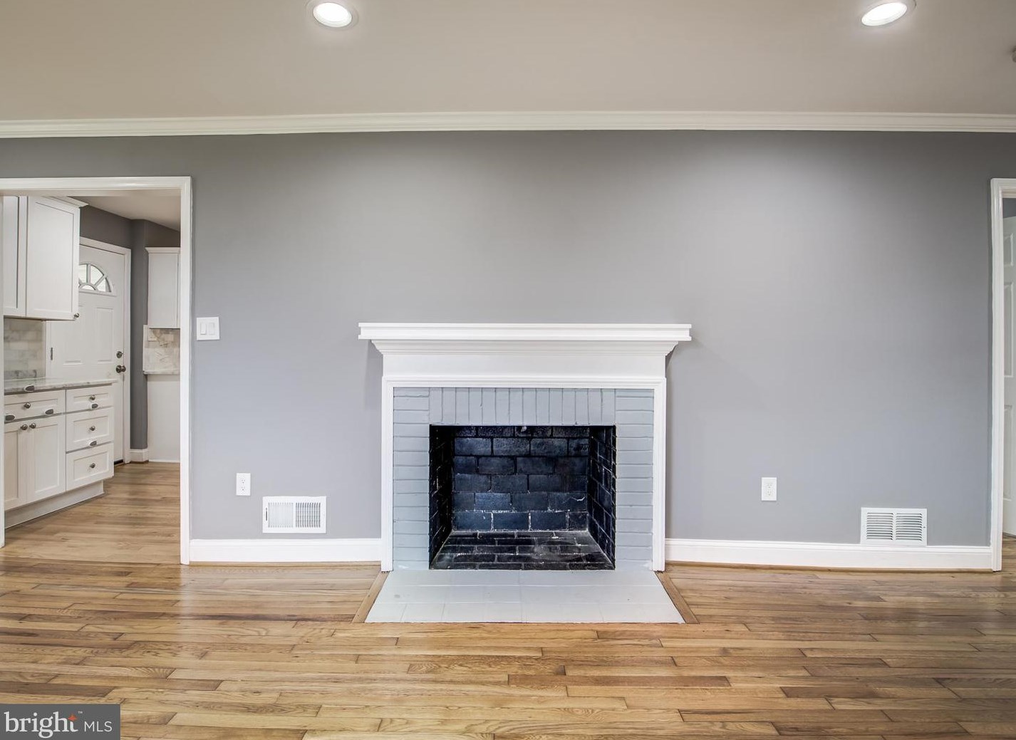 8007 Martha Washington St, Alexandria VA  22309-1350 exterior