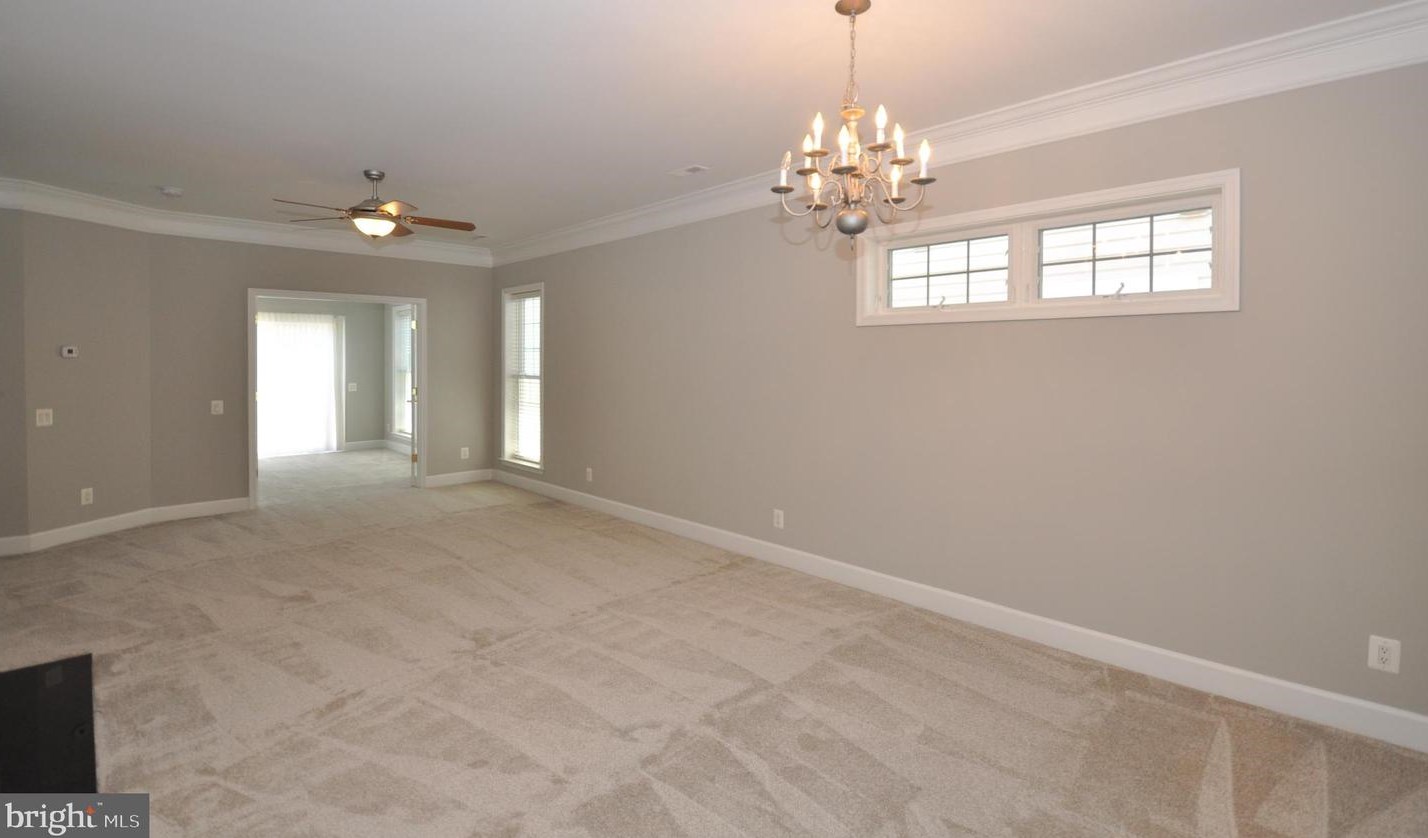 8911 Yellow Daisy Pl, Lorton VA  22079-5693 exterior