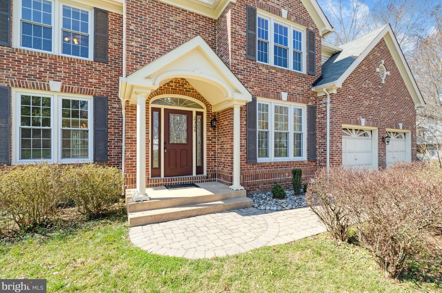 2308 Trott Ave, Vienna, VA 22181-3100