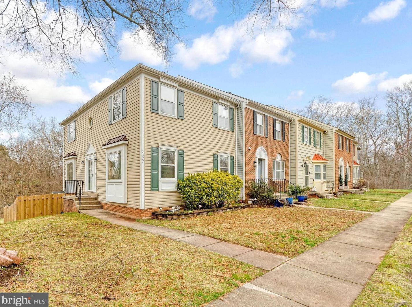 14577 Creek Branch Ct, Centreville, VA 20120