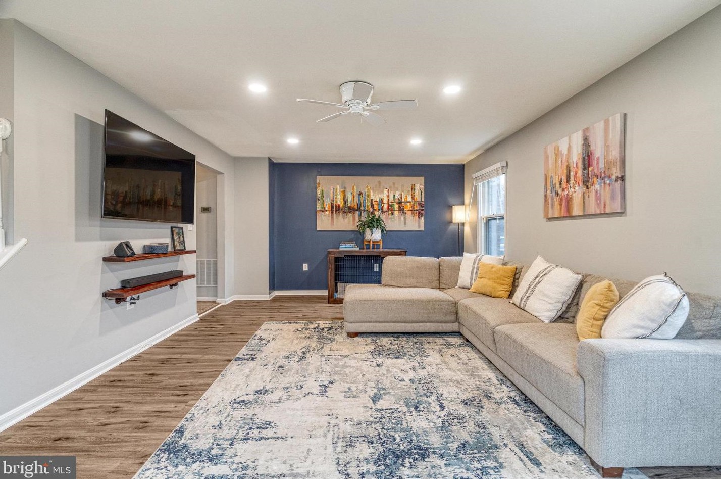 14577 Creek Branch Ct, Centreville VA  20120-1384 exterior