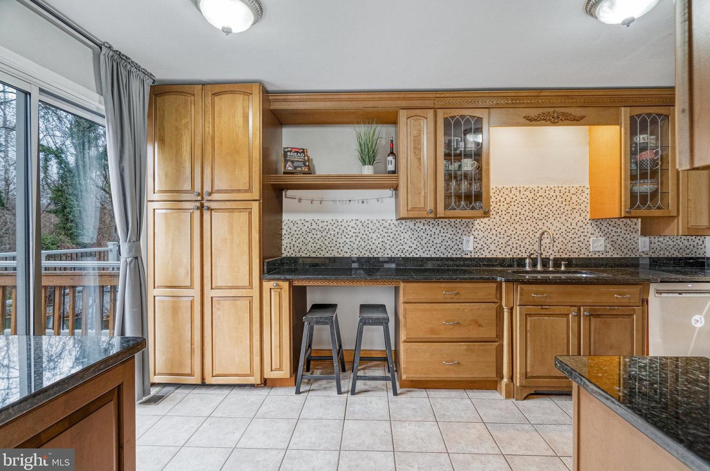 14577 Creek Branch Ct, Centreville VA  20120-1384 exterior