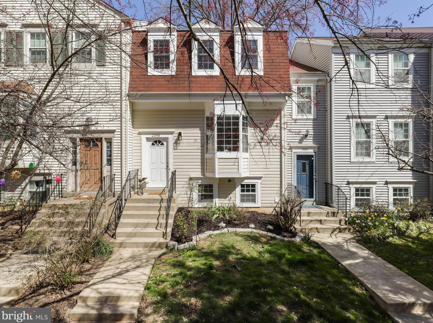 2398 Ridgehampton Ct, Herndon, VA 20191