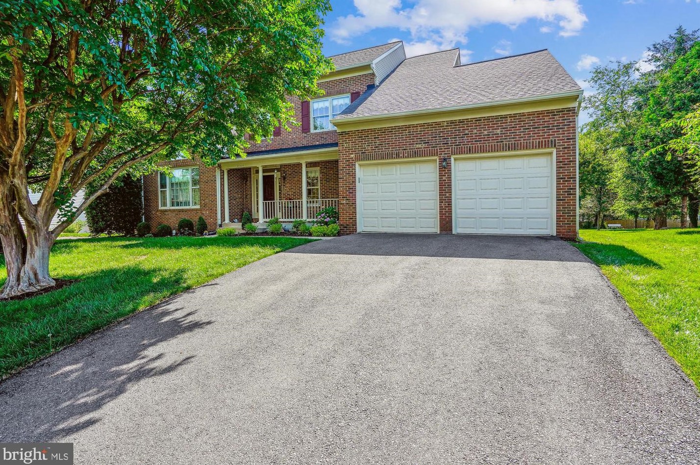 13920 Leeton Cir, Fairfax, VA 20151-2237