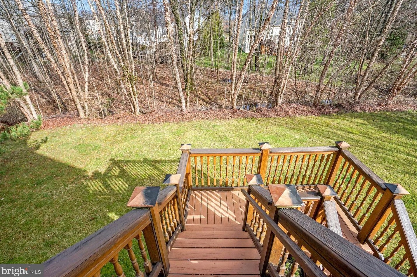 12812 Westbrook Dr, Fairfax VA  22030-8229 exterior