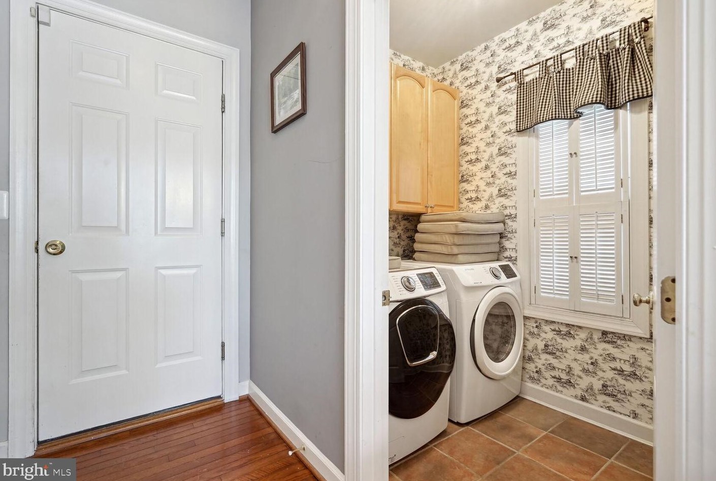 12812 Westbrook Dr, Fairfax VA  22030-8229 exterior