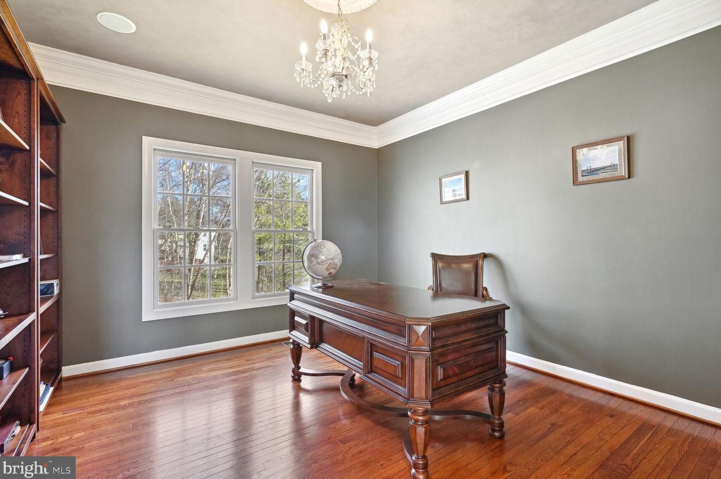 12812 Westbrook Dr, Fairfax VA  22030-8229 exterior