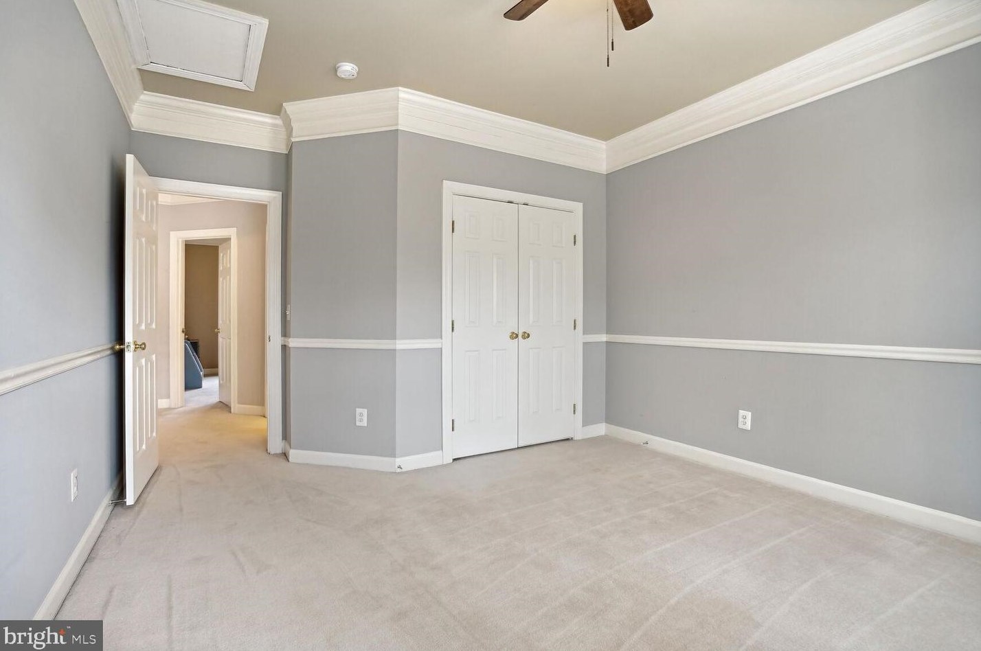 12812 Westbrook Dr, Fairfax VA  22030-8229 exterior