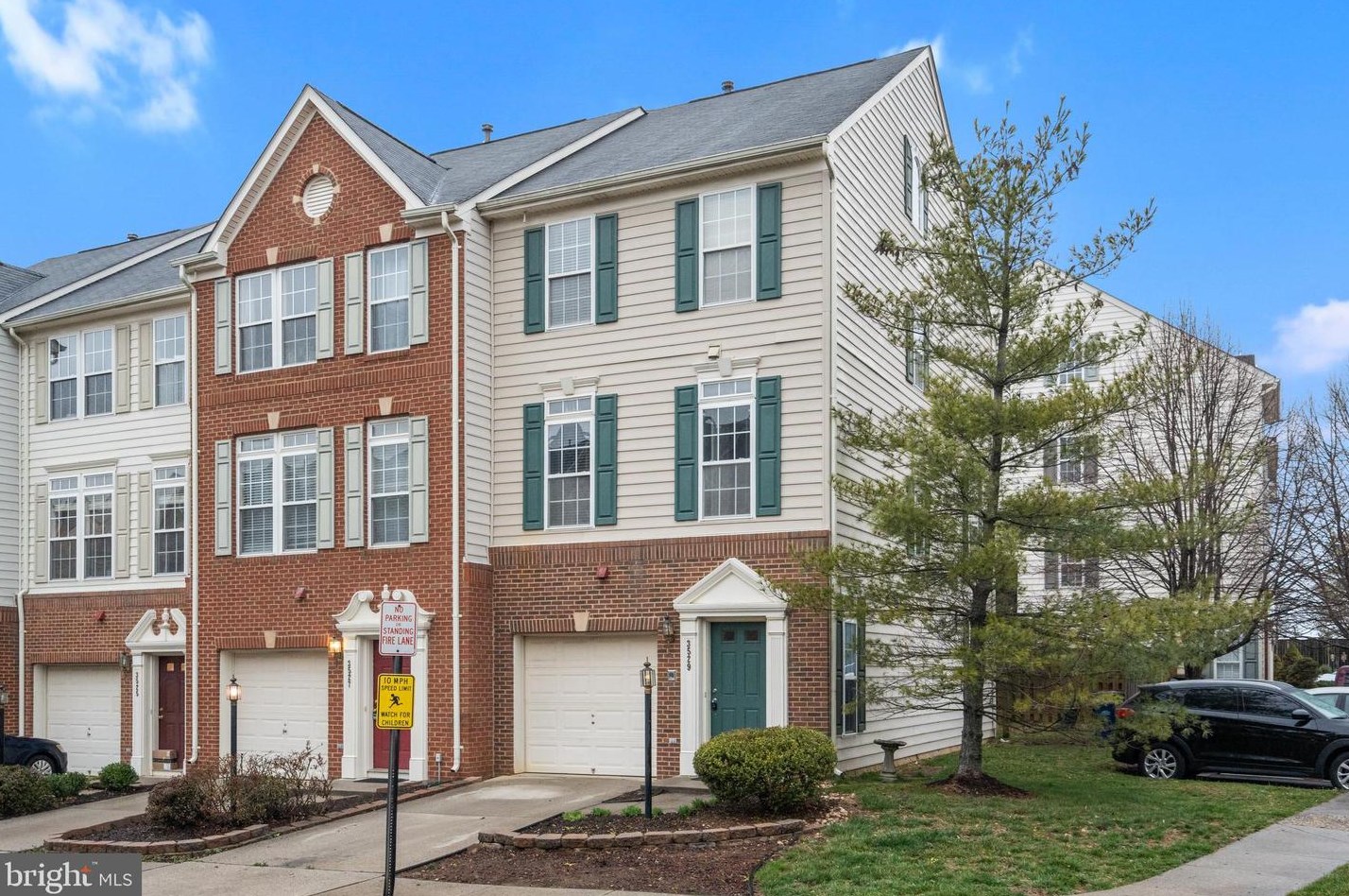 3529 Ellery Cir, Falls Church, VA 22041-3052