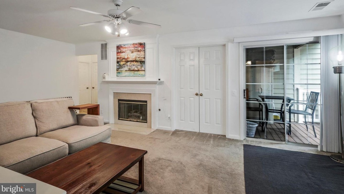 9259 Cardinal Forest Ln #9259-201, Lorton, VA 22079