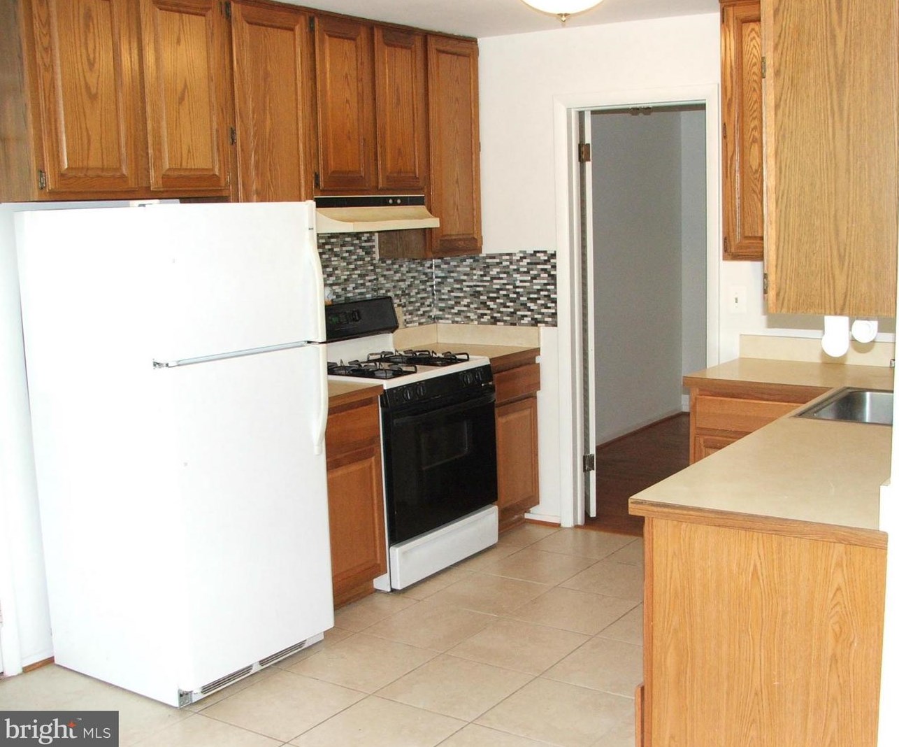 6128 Crozet Ct, Springfield, VA 22150-1327