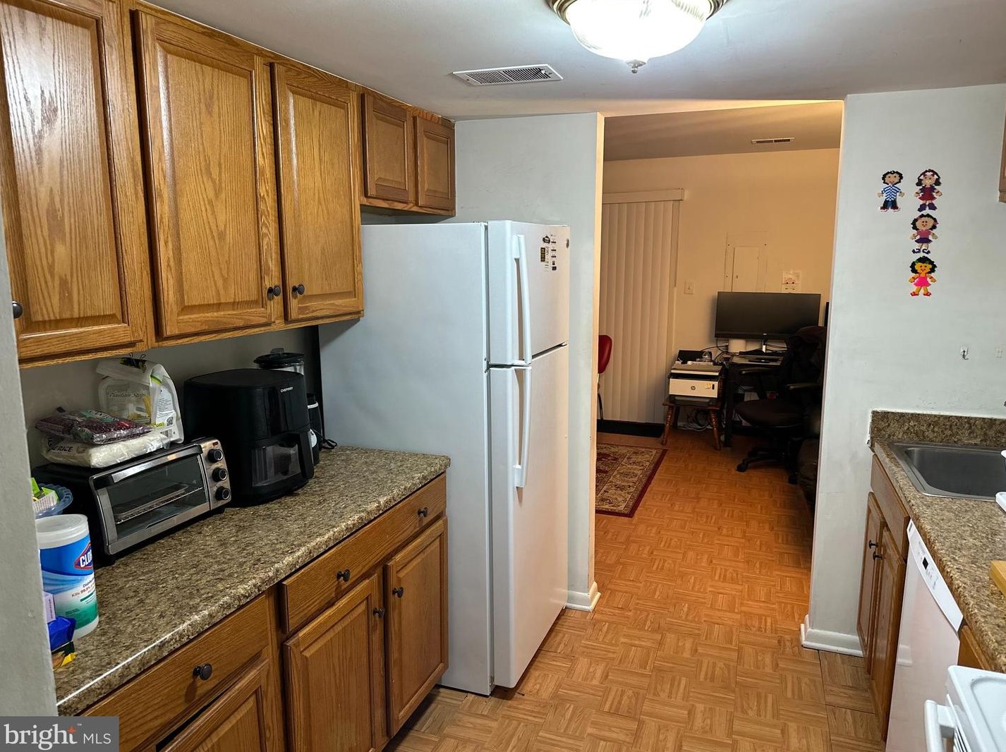 1337 Springtide Pl, Herndon, VA 20170