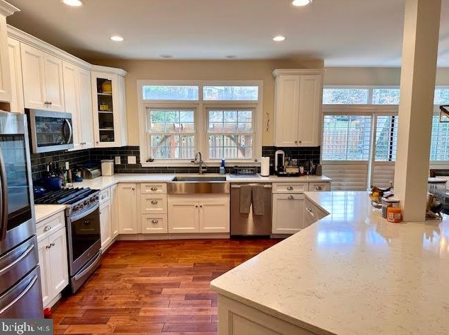 9417 Braymore Cir, Fairfax, VA 22039-3134