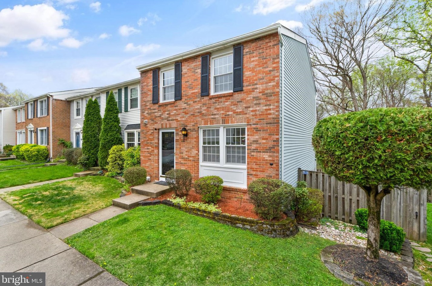 8060 Steeple Chase Ct, Springfield, VA 22153-3609