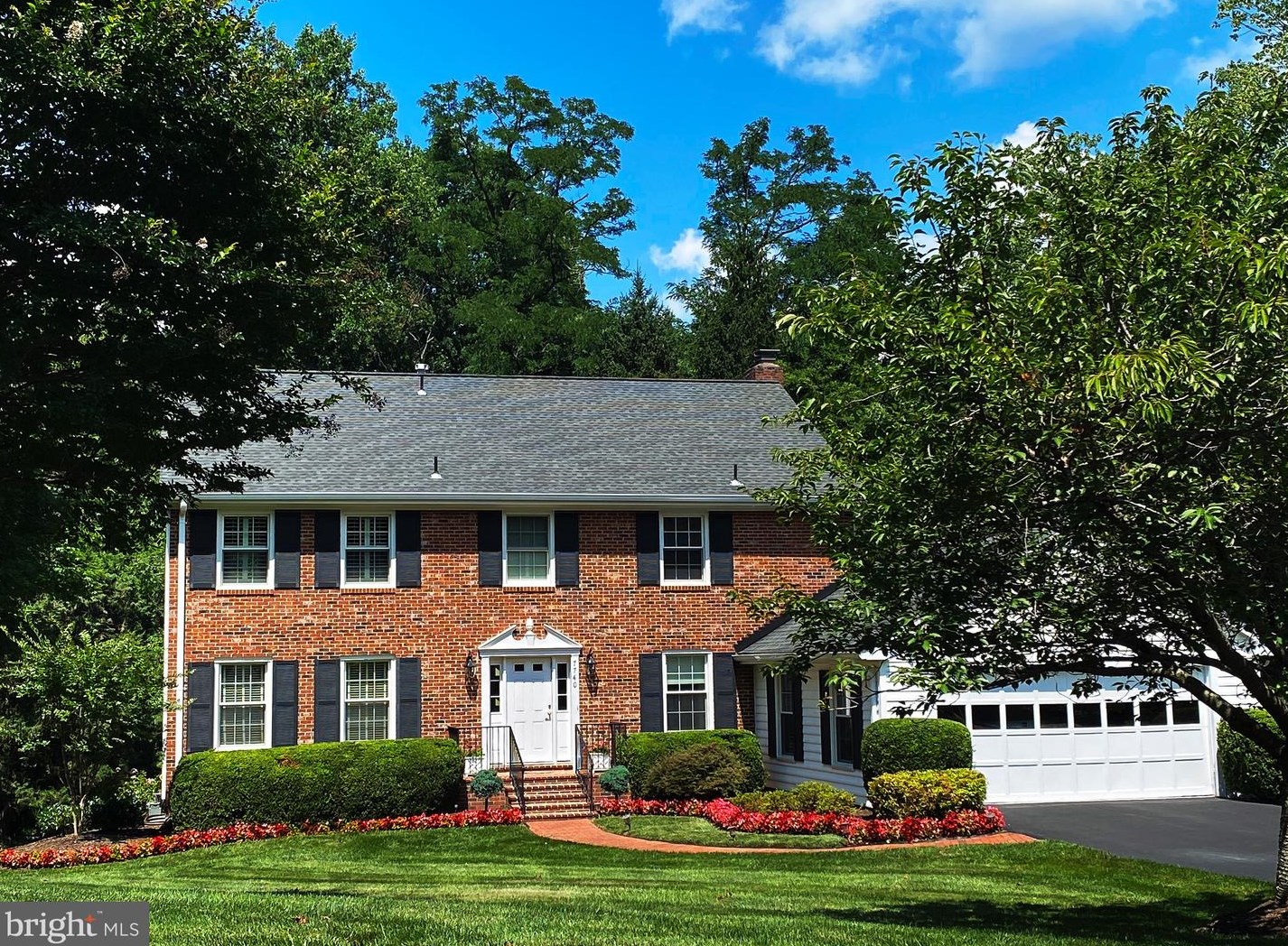 7740 Bridle Path Ln, Mc Lean, VA 22102-2523