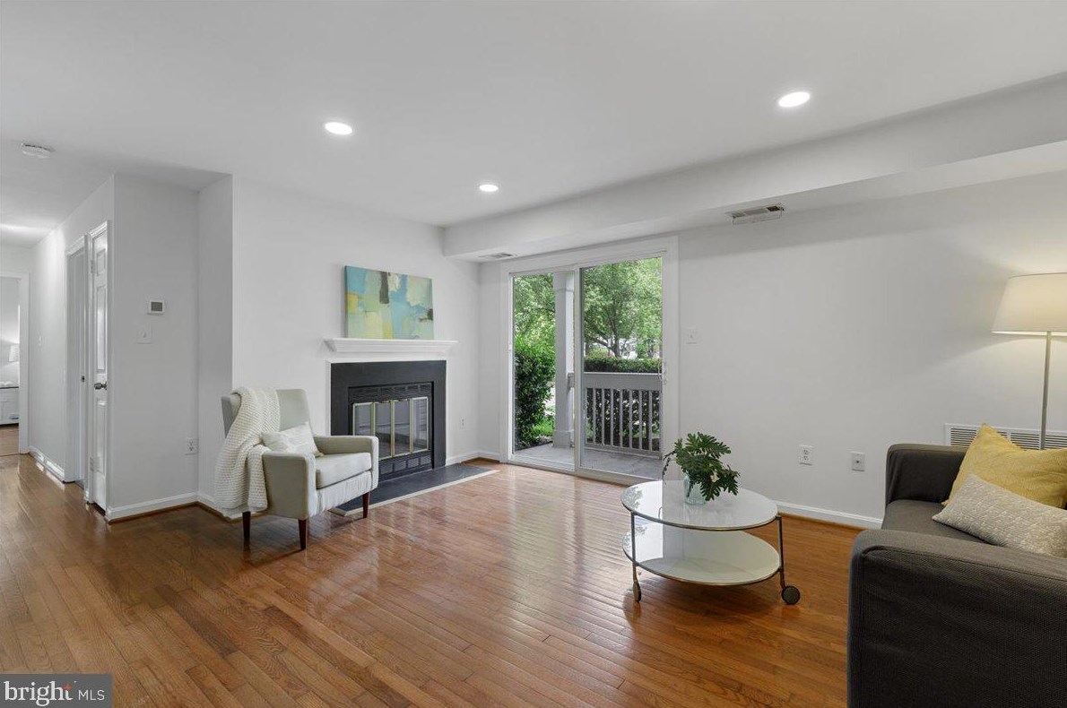 8604 Shadwell Dr, Alexandria, VA 22309-4631