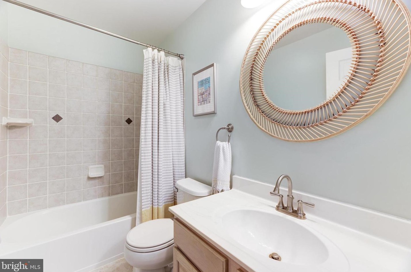 11411 Sunflower Ln, Fairfax VA  22030-6031 exterior