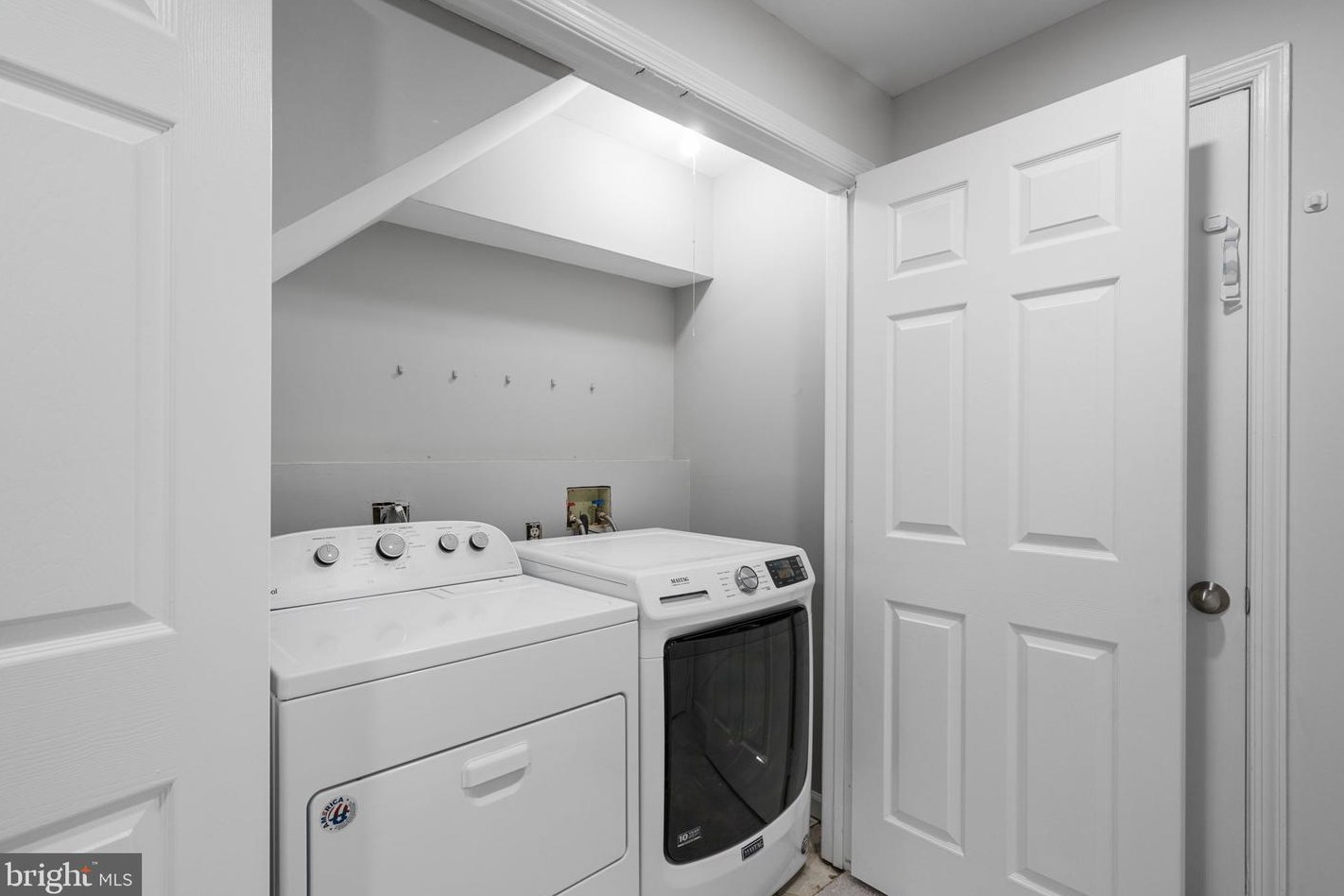 7710 Baird Ct, Lorton VA  22079-2100 exterior