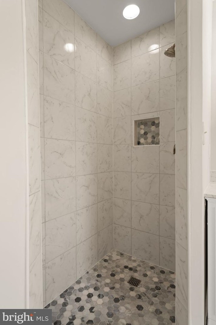 7710 Baird Ct, Lorton VA  22079-2100 exterior