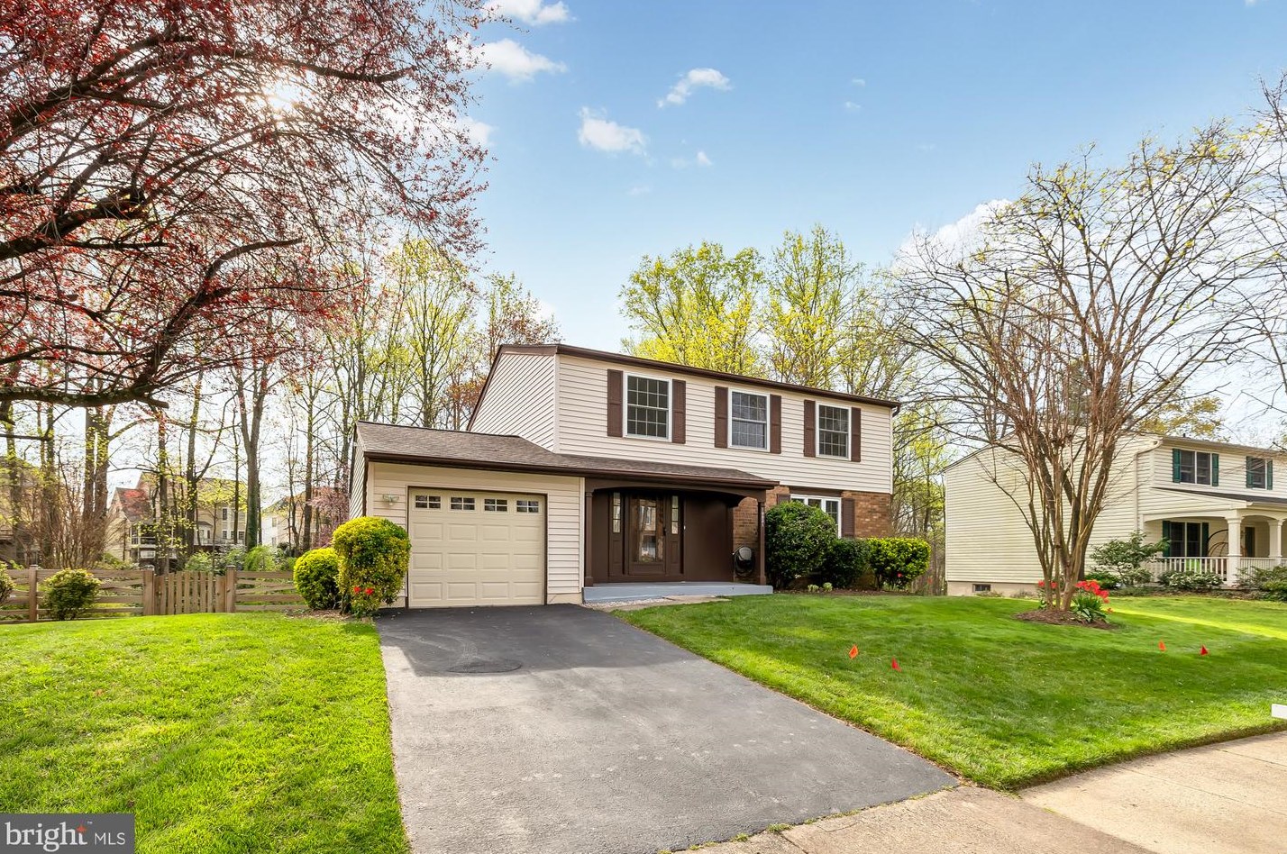 10831 Santa Clara Dr, Fairfax, VA 22030