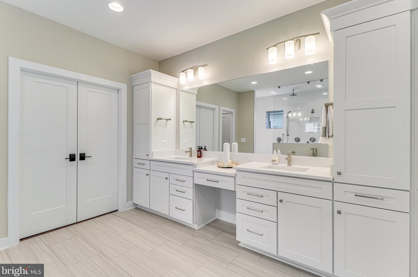 10109 Garrett St, Vienna VA 22181-3148 exterior