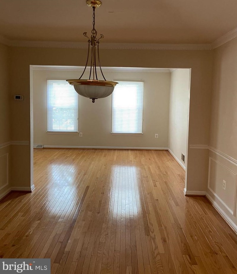 2032 Pieris Ct, Vienna VA  22182-3957 exterior