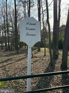 5117 Mount Vernon Memorial Hwy, Alexandria VA  22309-3319 exterior