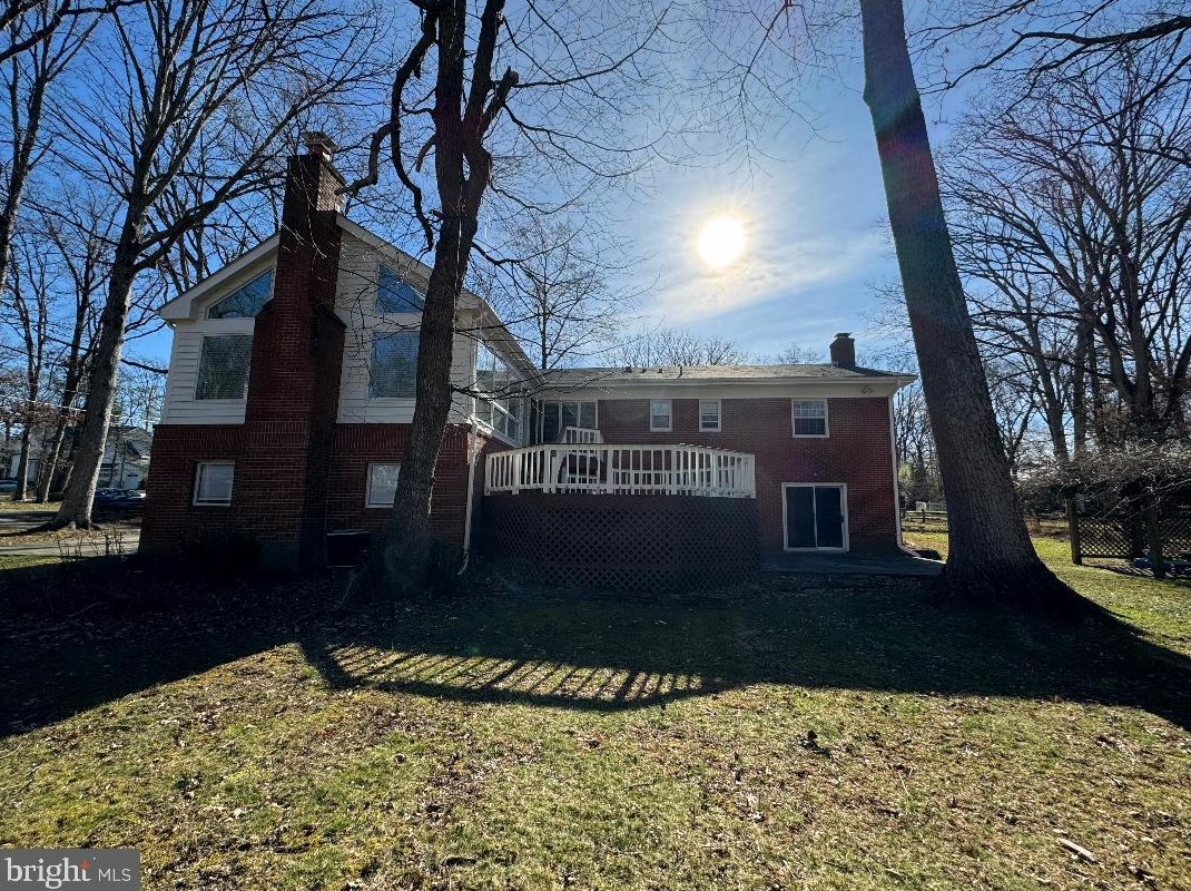 2428 Luckett Ave, Vienna, VA 22180