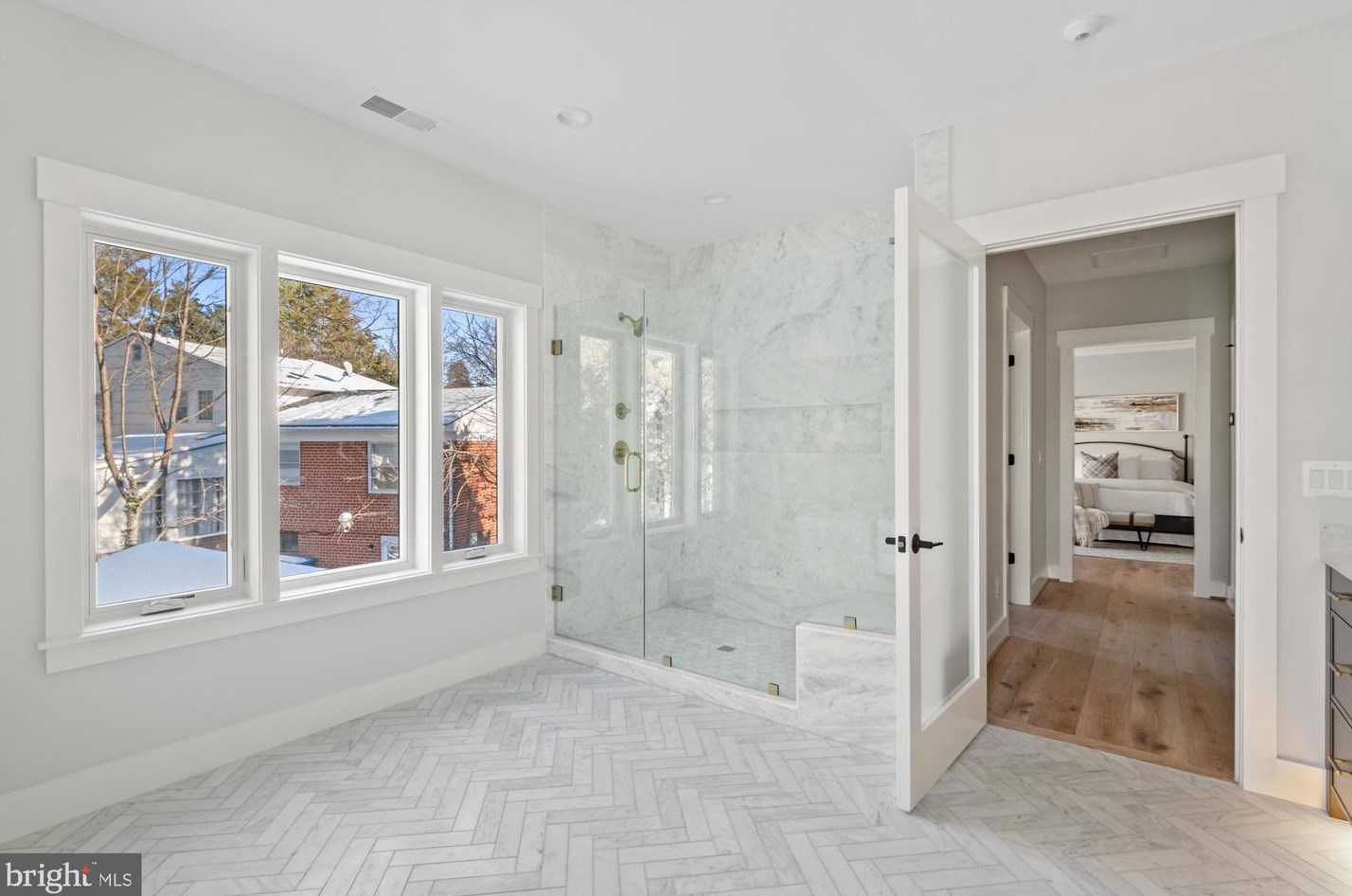 6825 Lemon Rd, Mc Lean VA 22101-5422 exterior