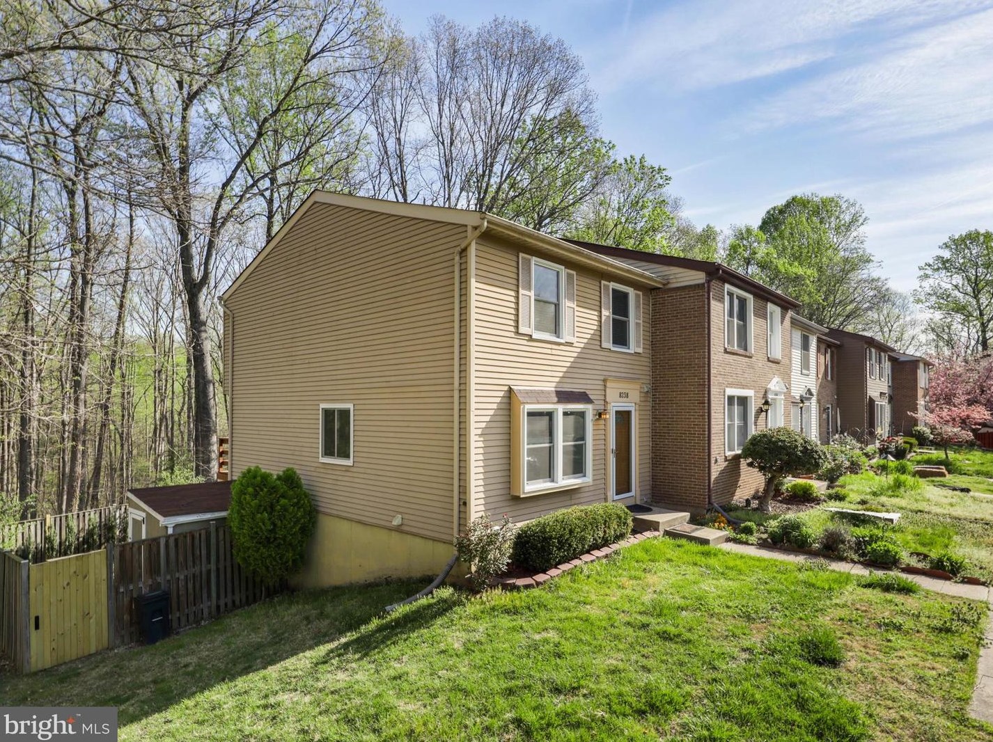 8238 Burning Forest Ct, Springfield VA  22153-3857 exterior