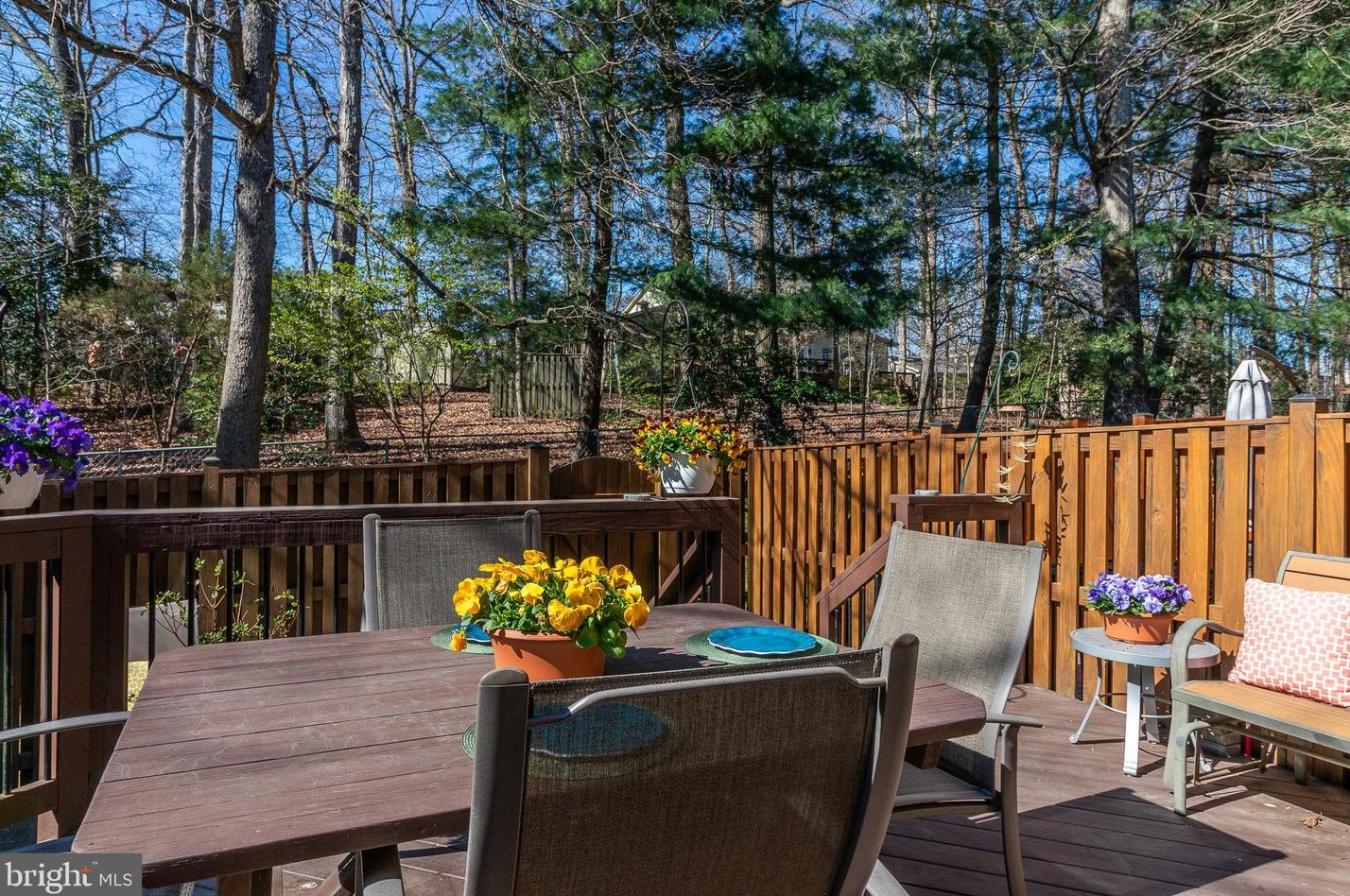 10460 Malone Ct, Fairfax VA 22032-2377 exterior