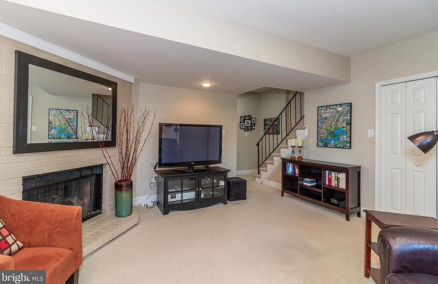 10460 Malone Ct, Fairfax VA 22032-2377 exterior