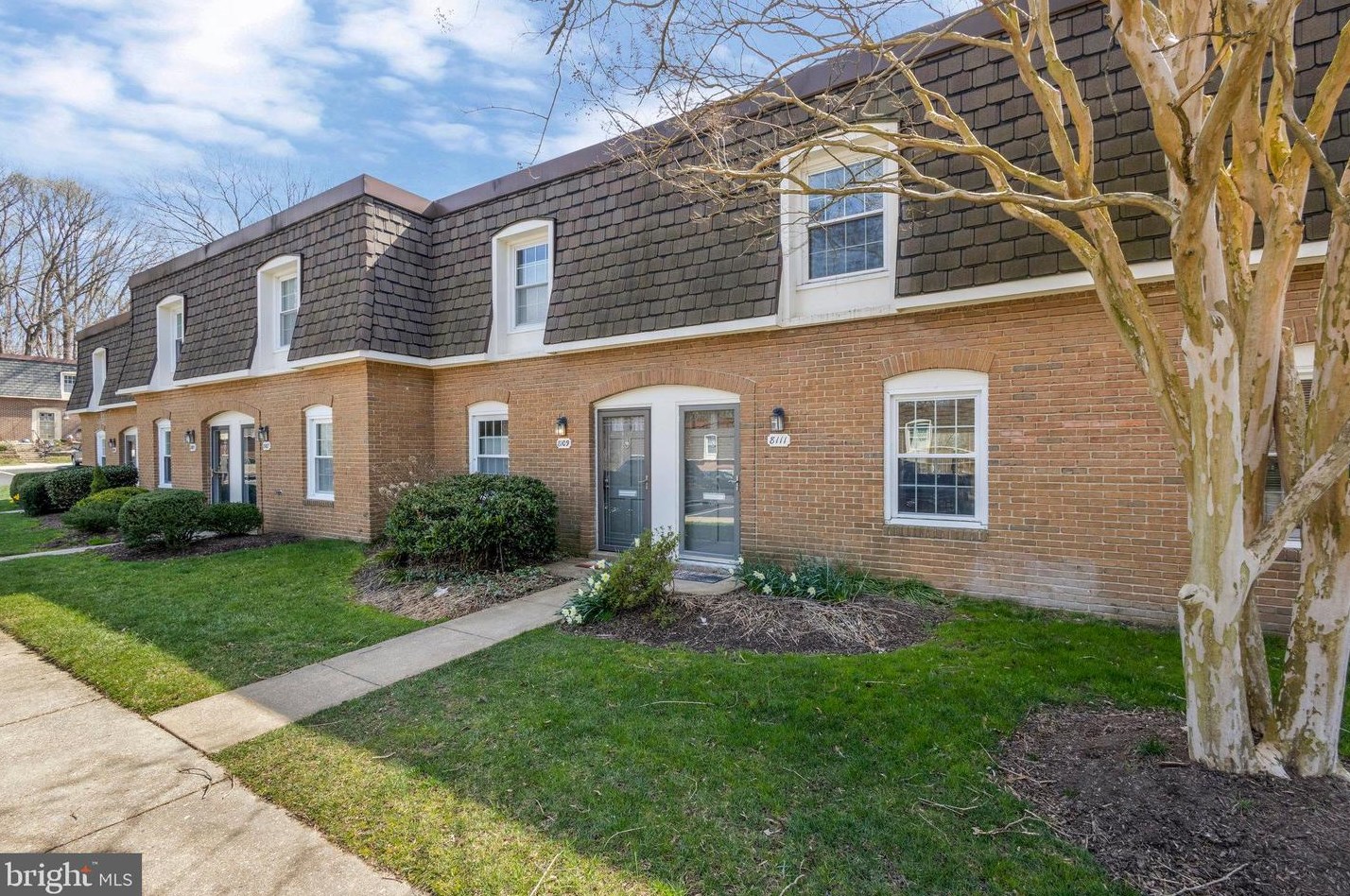 8111 Kingsway Ct #262, Springfield, VA 22152