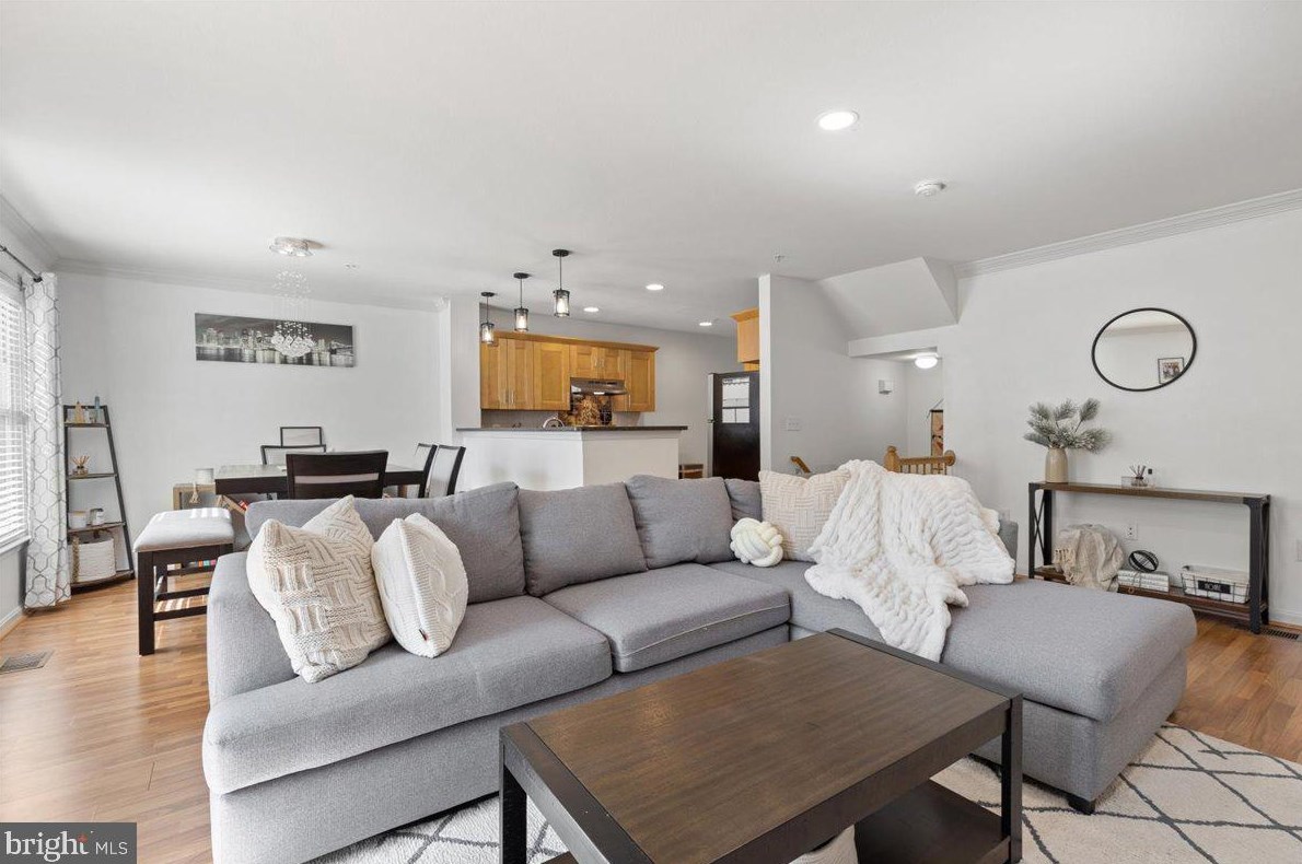 4600 Superior Square #4600, Fairfax, VA 22033
