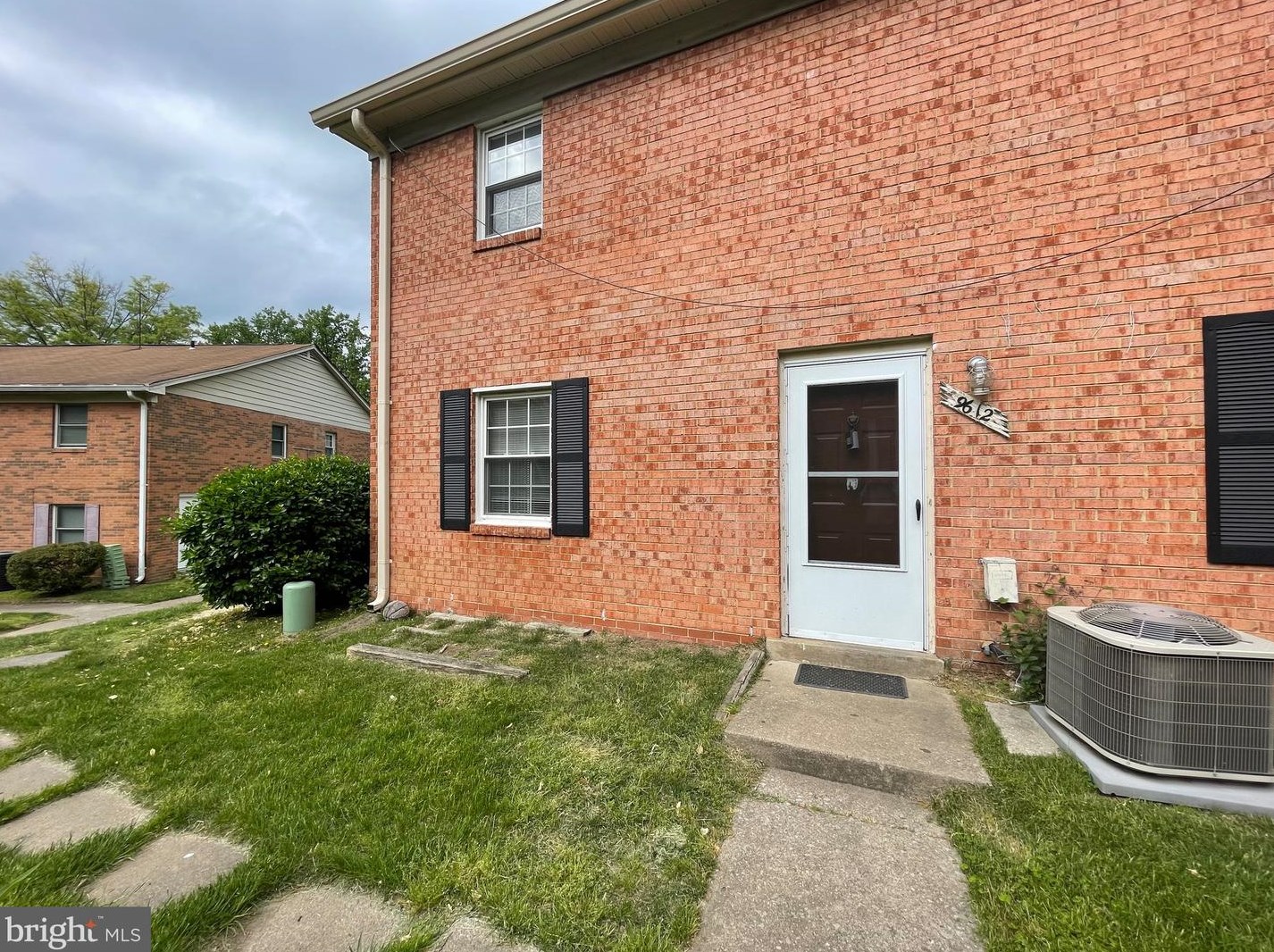 9612 Hagel Cir, Lorton, VA 22079