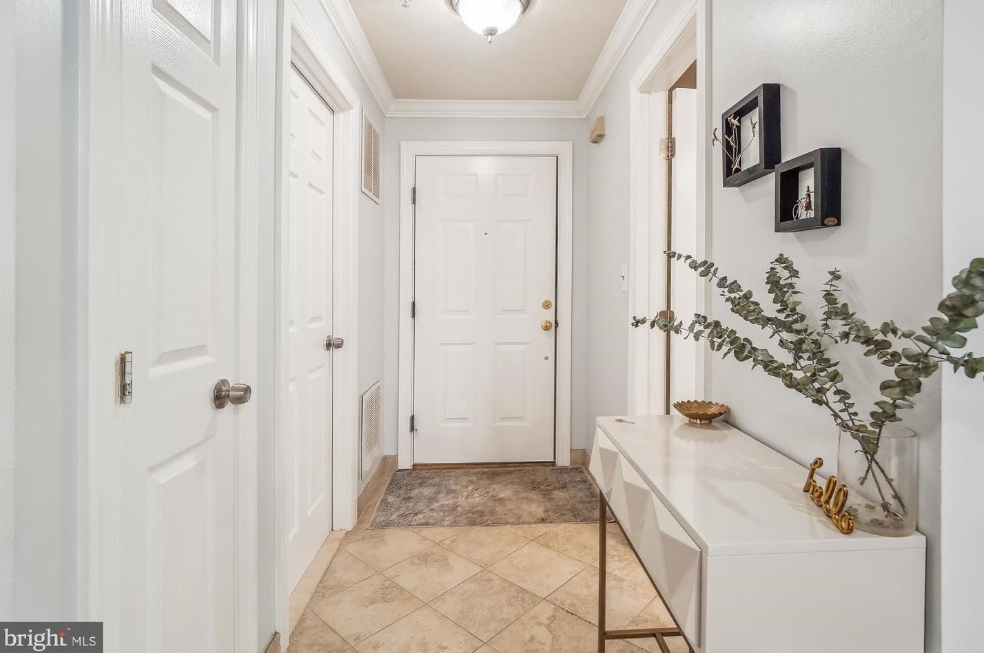 12253 Fairfield House Dr #407, Fairfax, VA 22033