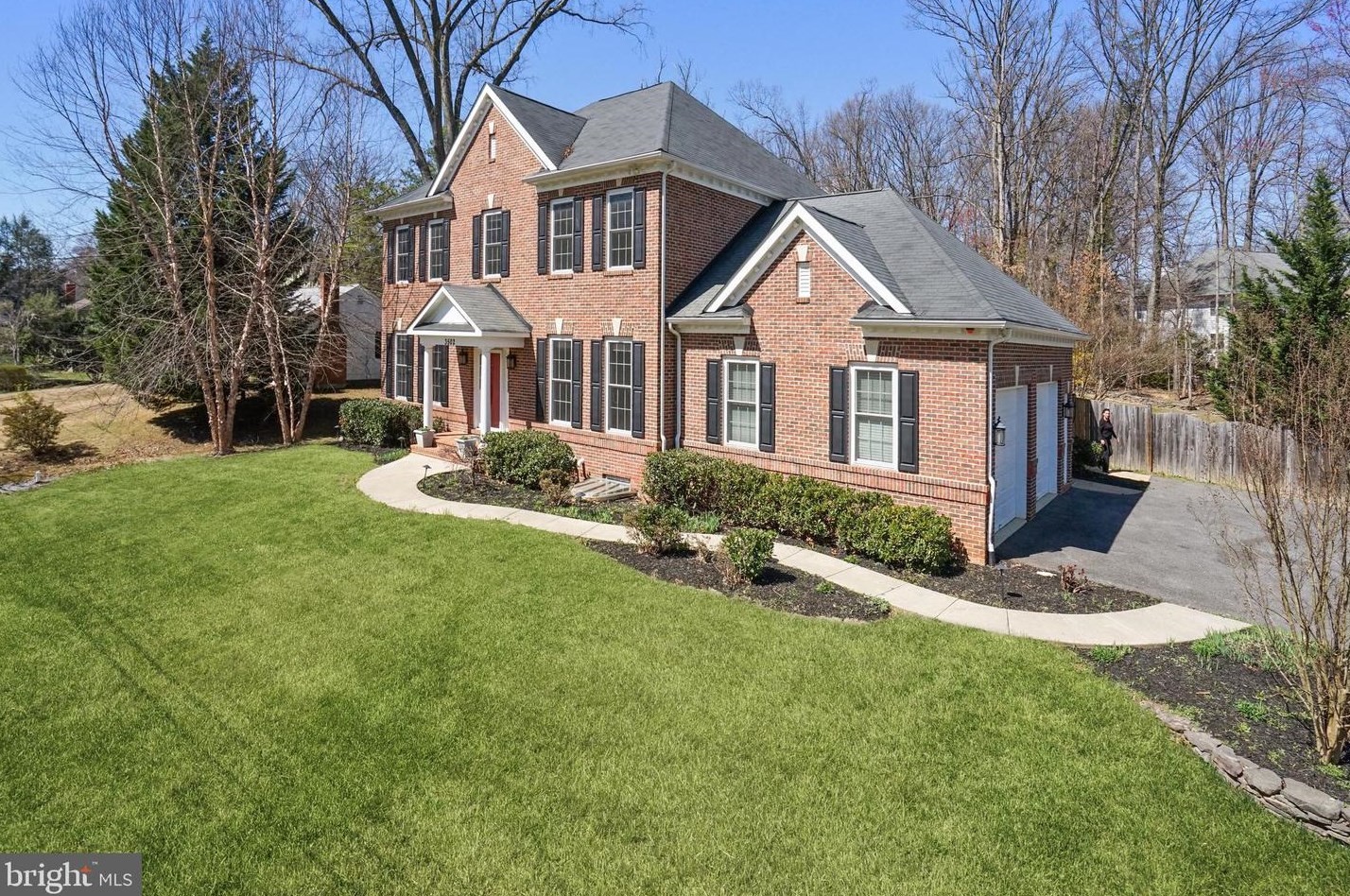 3502 Alpha Pl, Annandale, VA 22003-1404