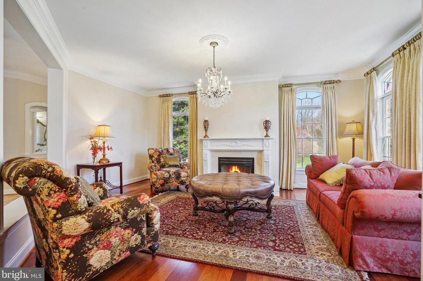 2910 Fox Mill Manor Dr, Vienna VA  22124-1246 exterior