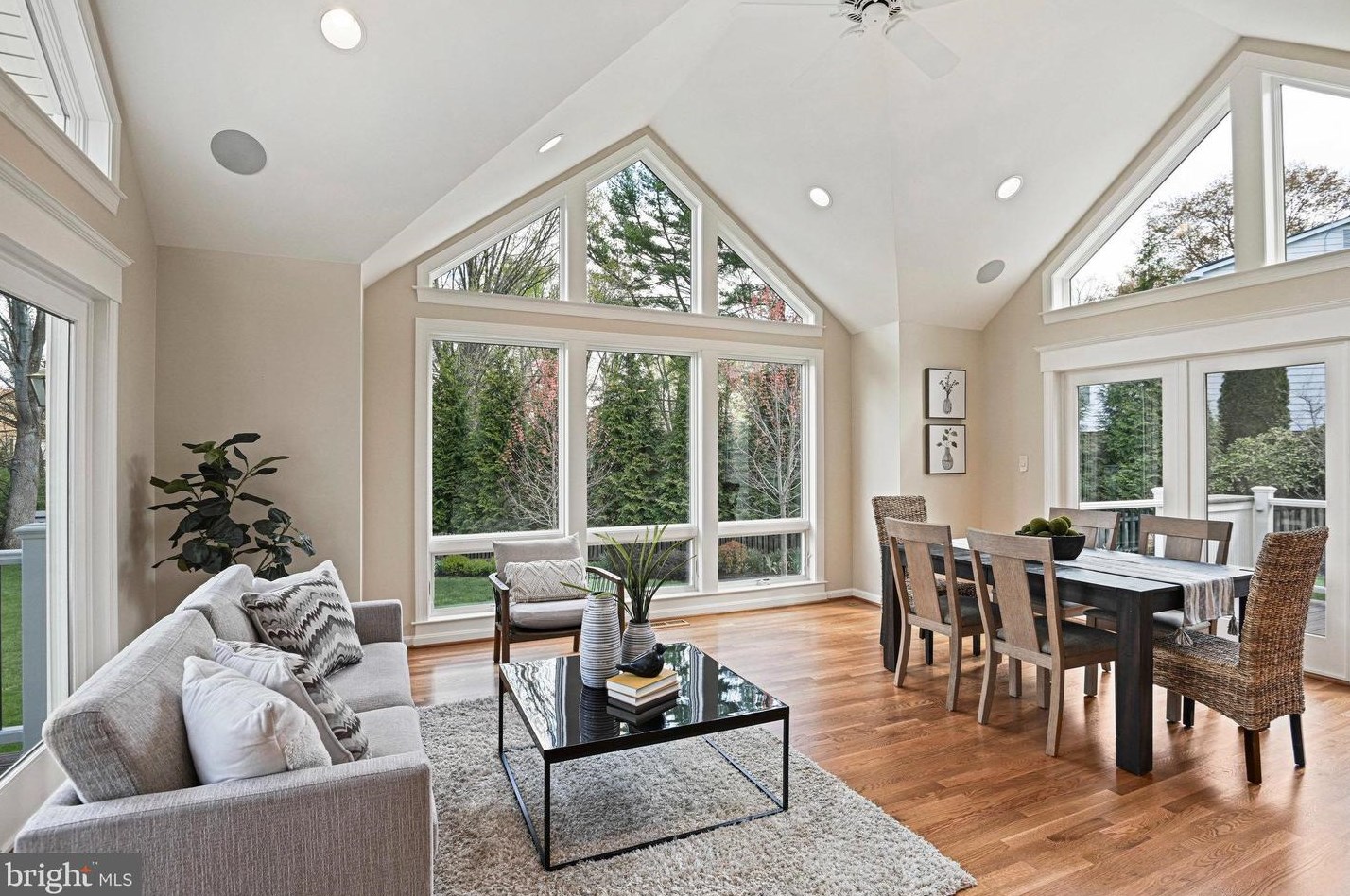 2426 Rocky Branch Rd, Vienna, VA 22181