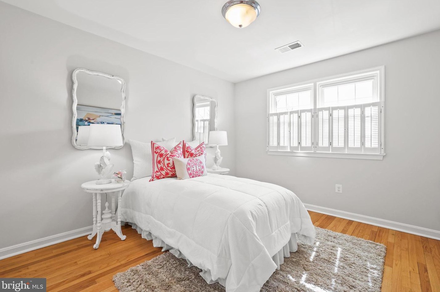 3230 Spring Ln, Falls Church VA  22041-2608 exterior