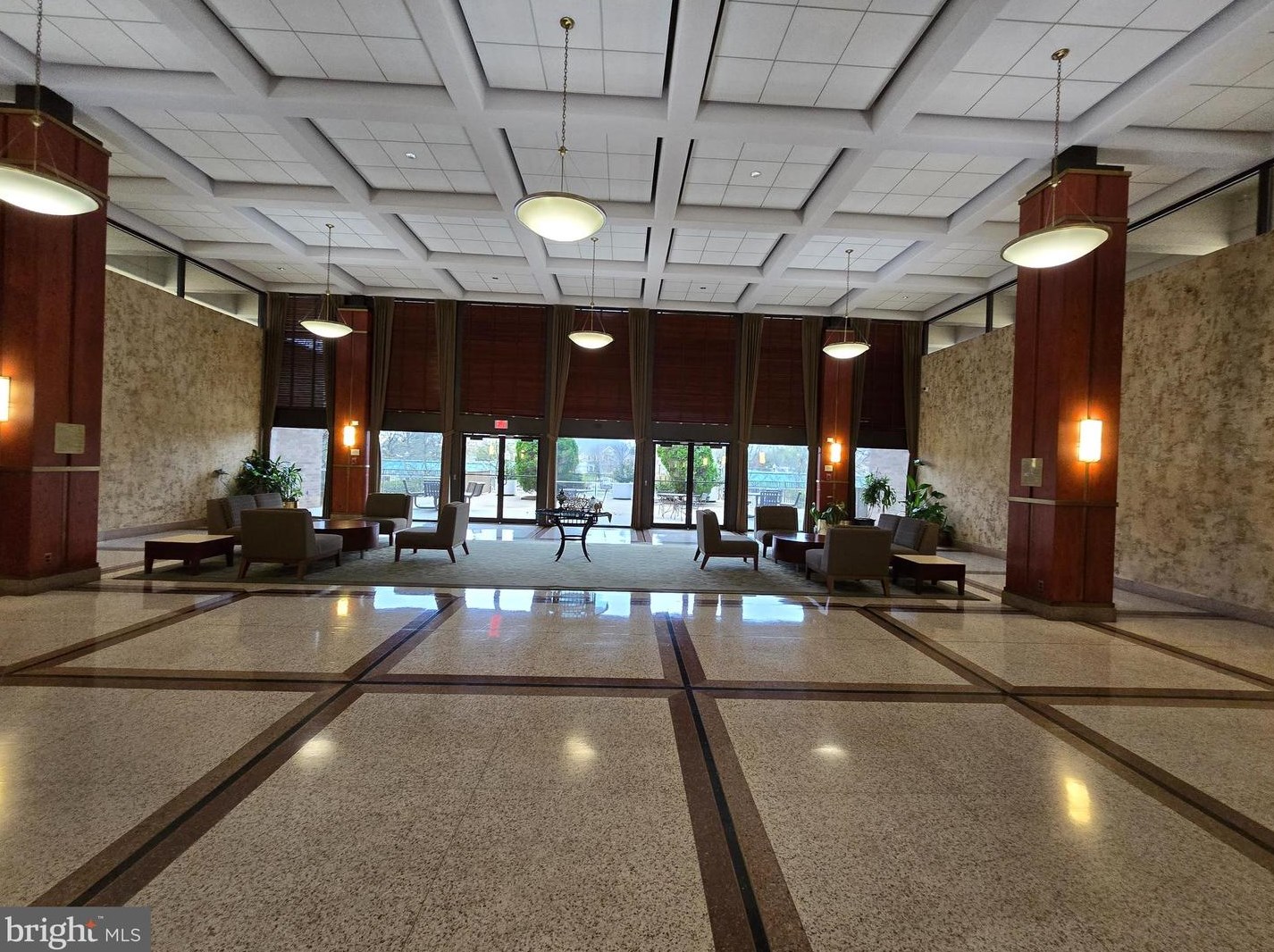 5505 Seminary Rd #817n, Falls Church, VA 22041